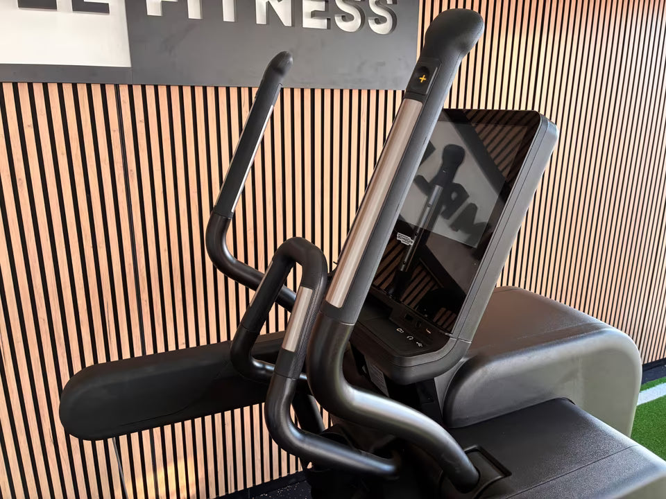 Technogym® Artis Vario Ellipsentrainer Unity 4.0 (Latest Model) refurbished, Weitere Produktansicht