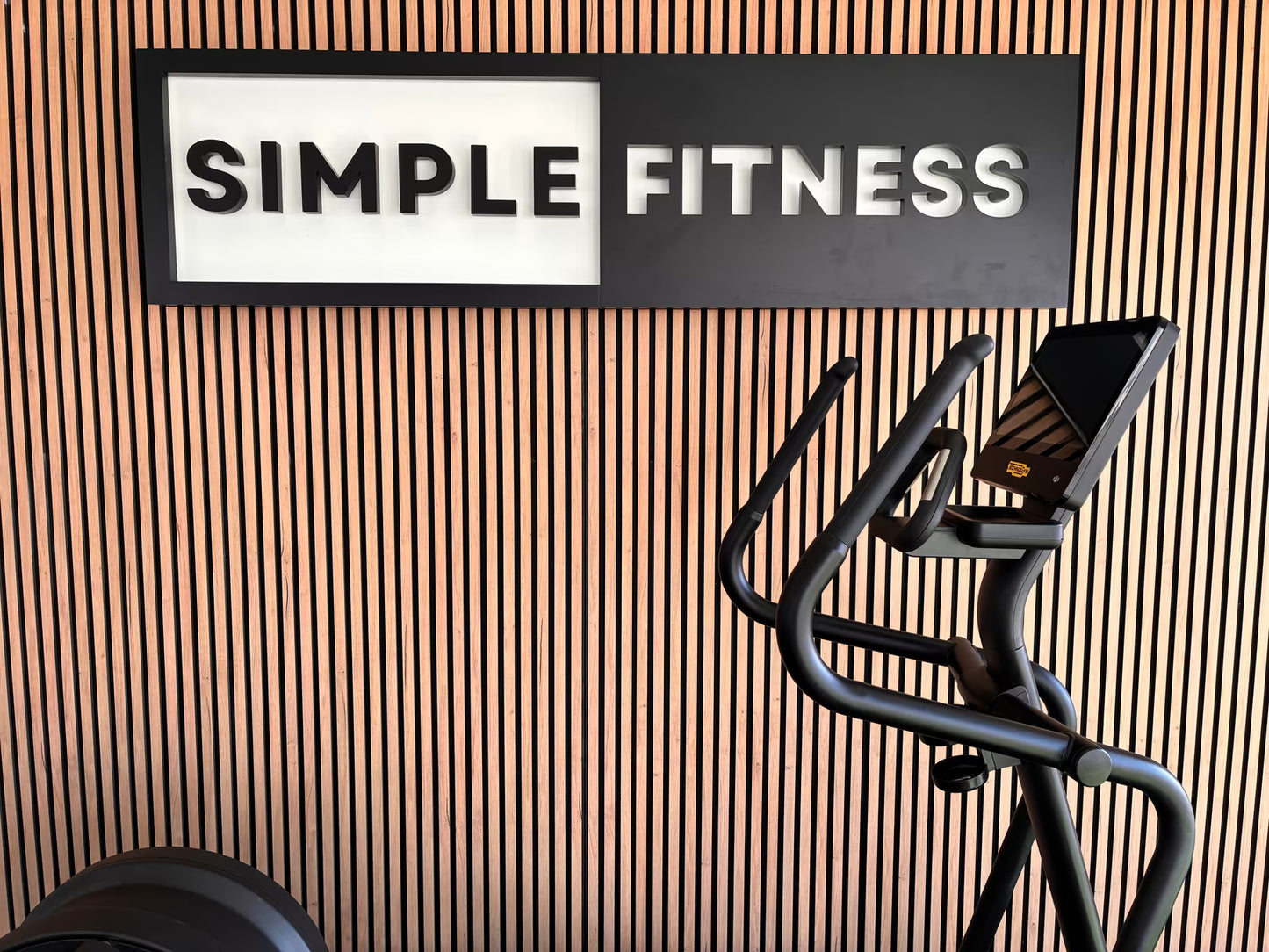 Technogym® Excite+ Live Synchro 7000 16" inkl. Adjustable Ramp