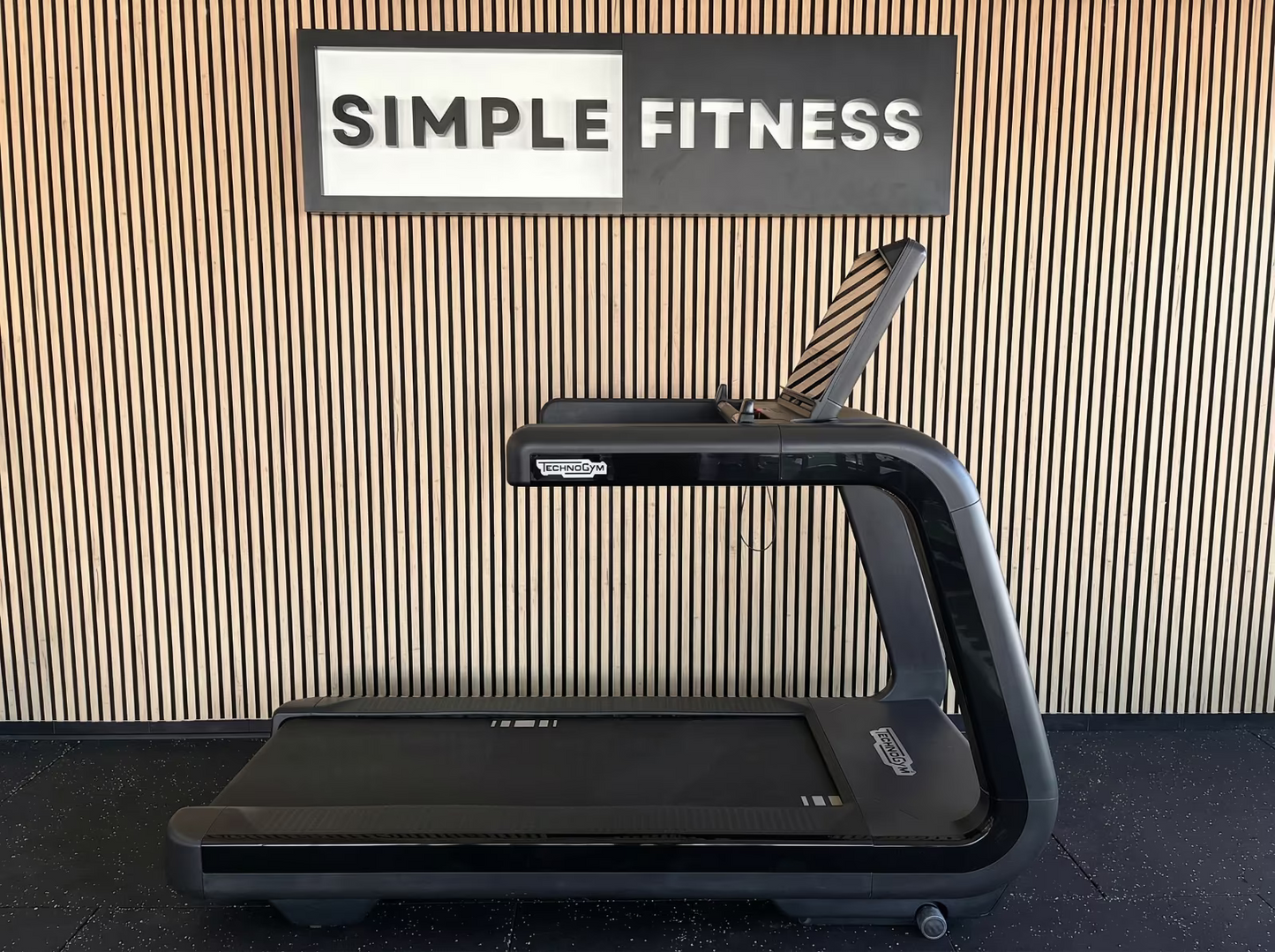 Technogym® Laufband Artis Run Unity 4.0 (Latest Model)