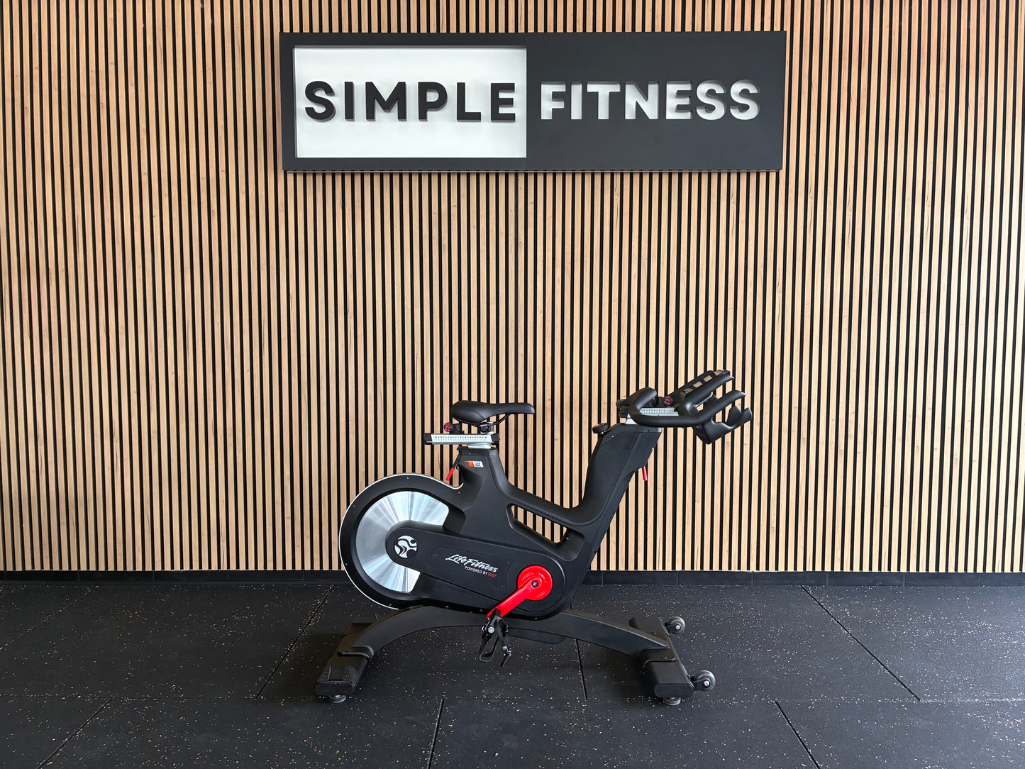 Bicicleta de ciclo indoor Life Fitness ICG IC7 (2017)