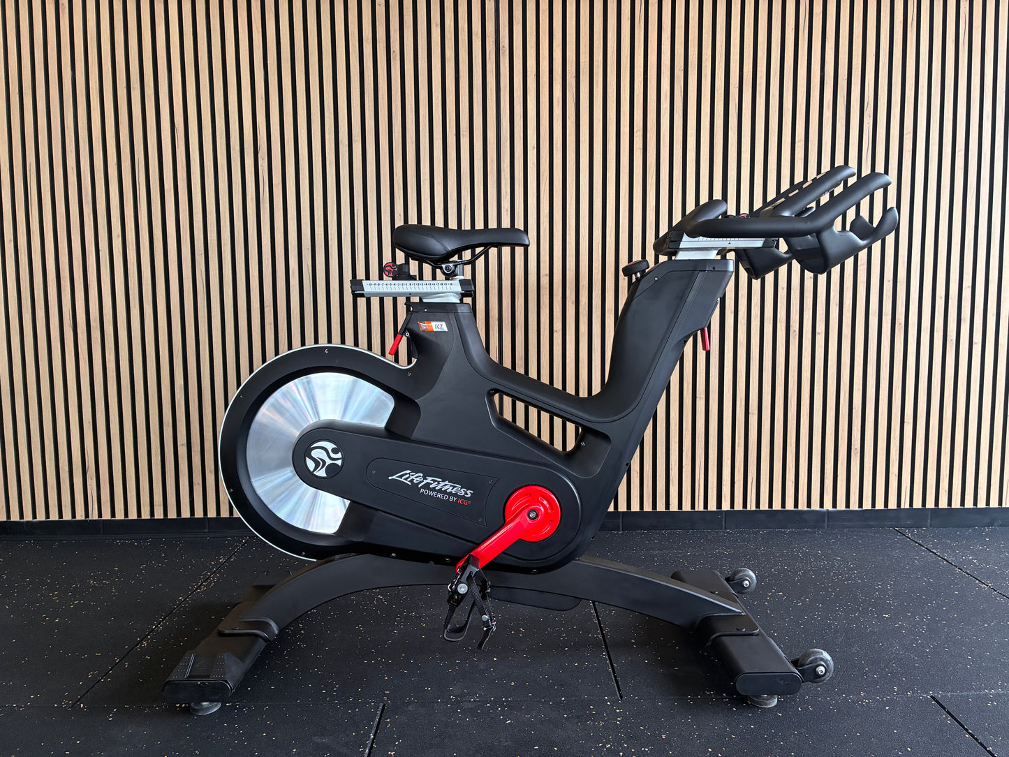 Bicicleta de ciclo indoor Life Fitness ICG IC7 (2017)