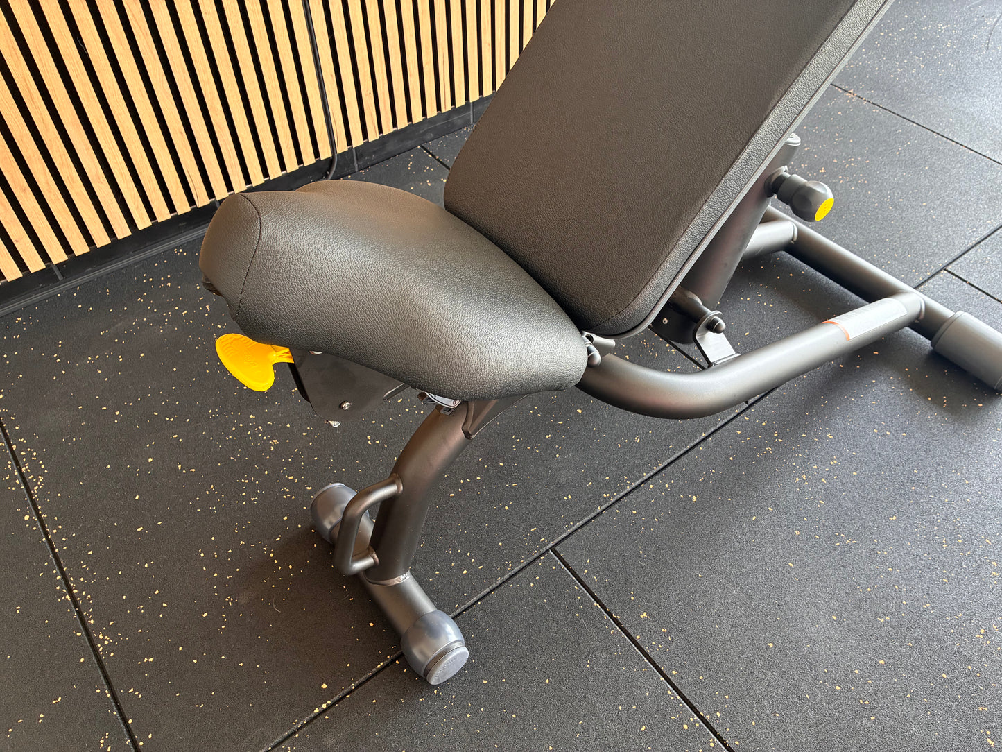 Technogym® Adjustable Bench