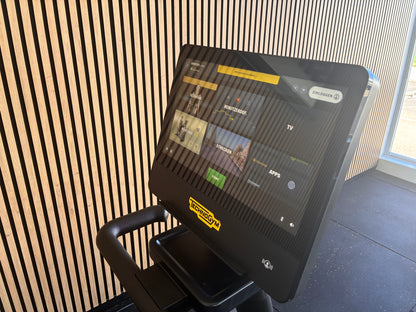 Technogym® Excite+ Live Recline 7000 16"