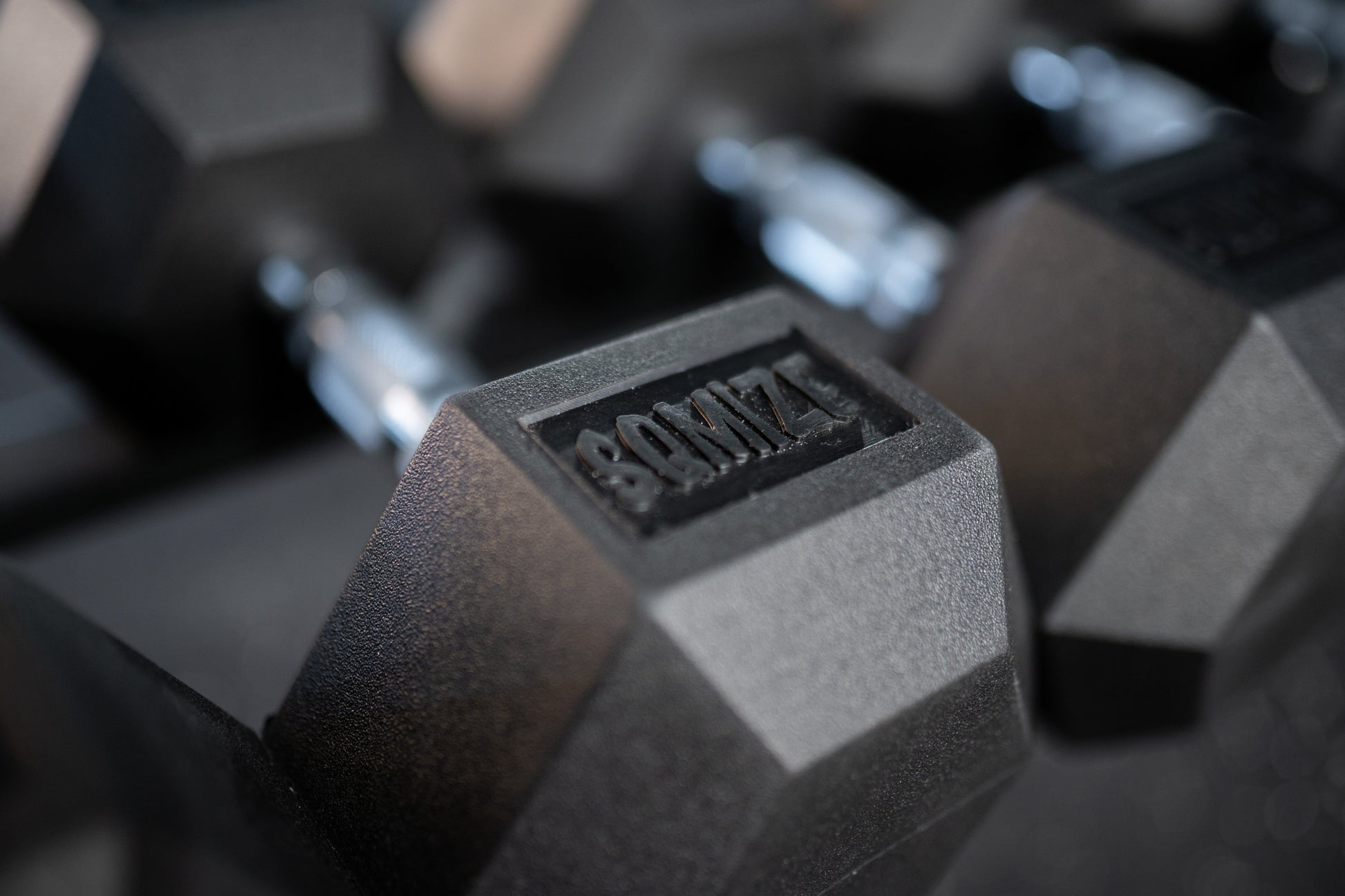 Hex Dumbbell - Hexagon Hanteln SQMIZE® HDBR gummiert, 2.5 - 40 kg www.simpleproducts.at 