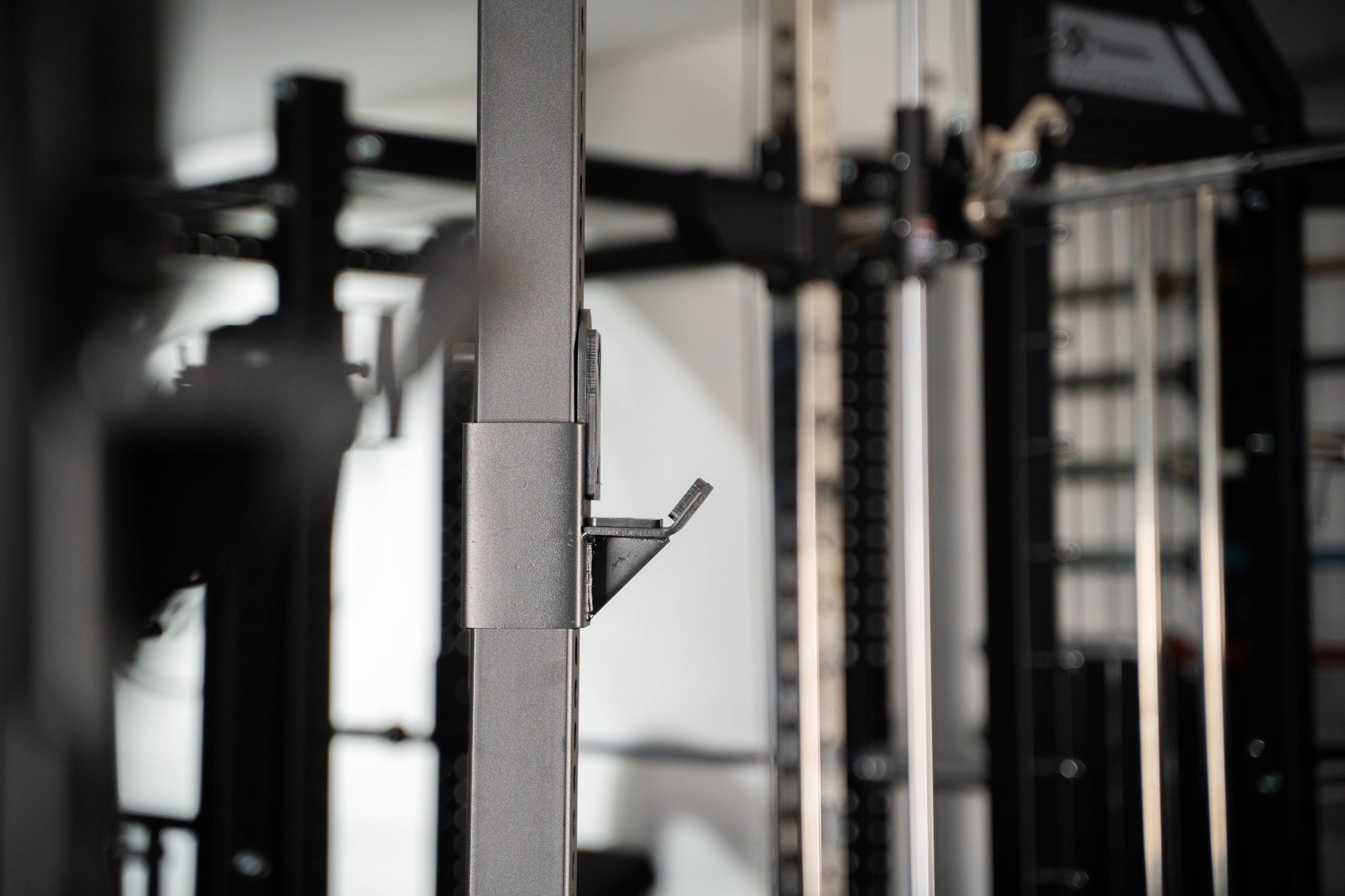 Profi Squat Rack SQMIZE® ELITE CLUB SQ, H 184 -225 cm www.simpleproducts.at 